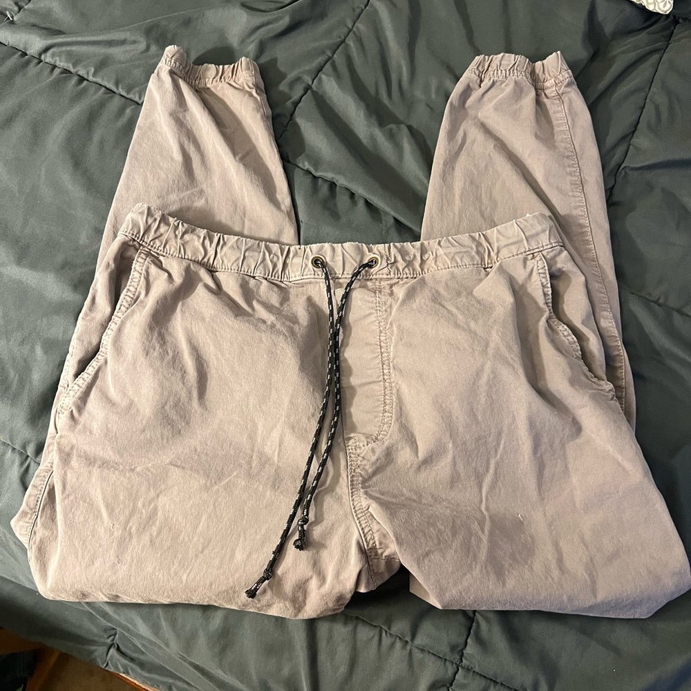 BOGO: $5/8 items! American Eagle Outfitters Men's Joggers in Light Gray